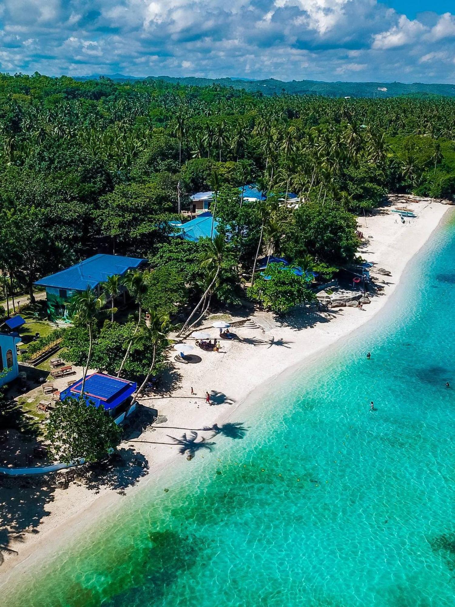 Durhan White Beach Resort Powered By Cocotel Tabuelan Exterior photo